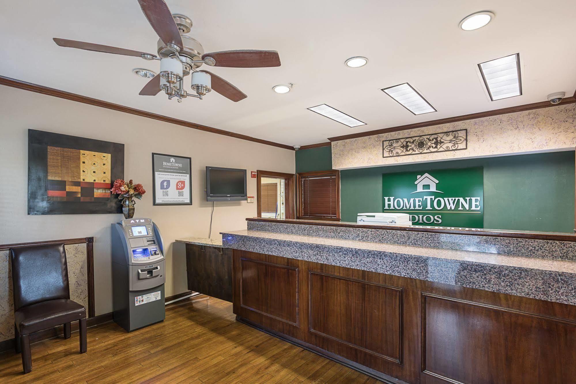 Hometowne Studios By Red Roof Orlando - קאסלברי מראה חיצוני תמונה